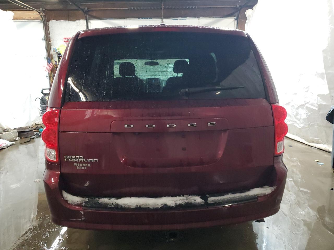 2017 Dodge Caravan - Image 6
