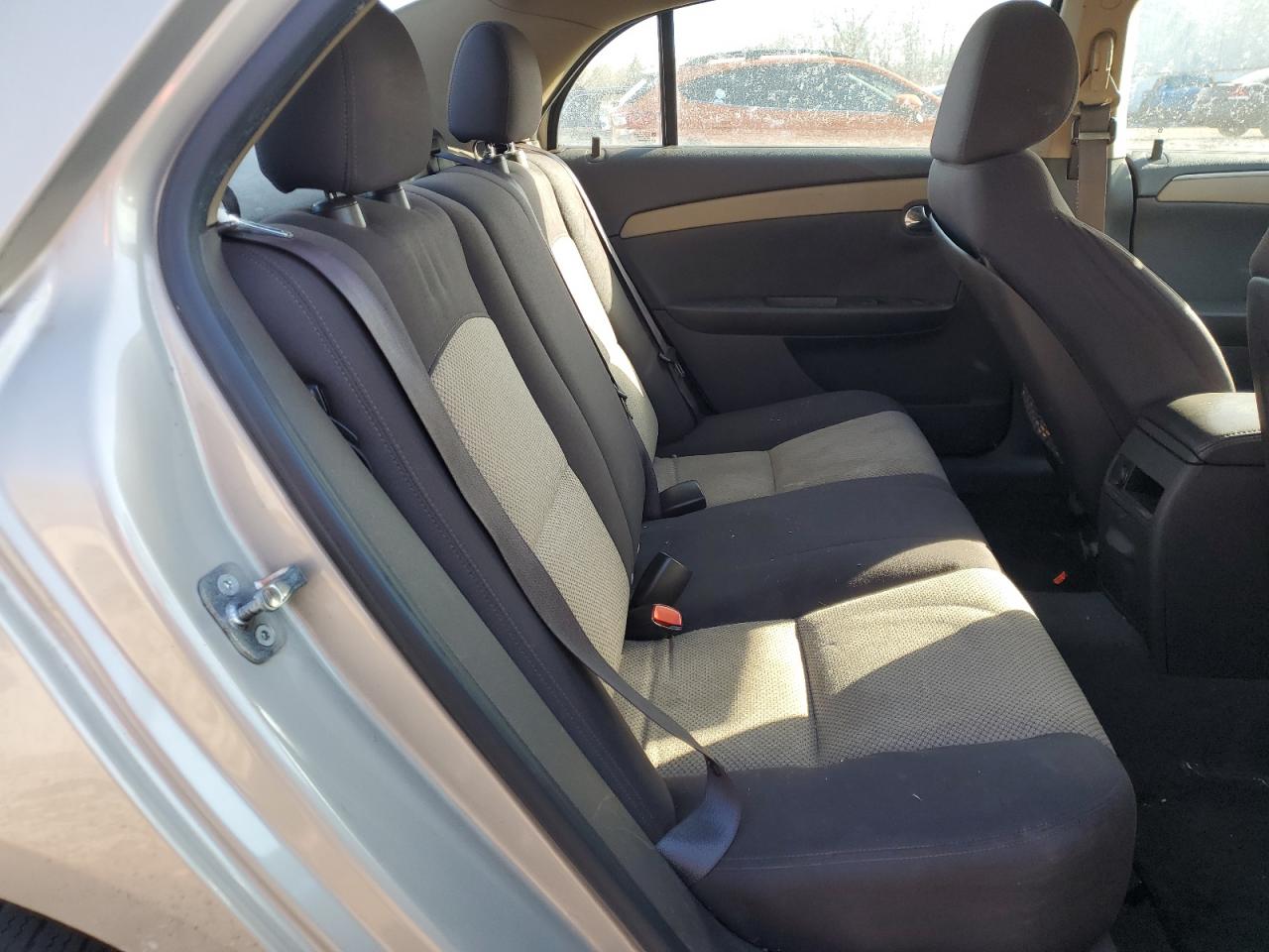 2012 Chevrolet Malibu - Image 10