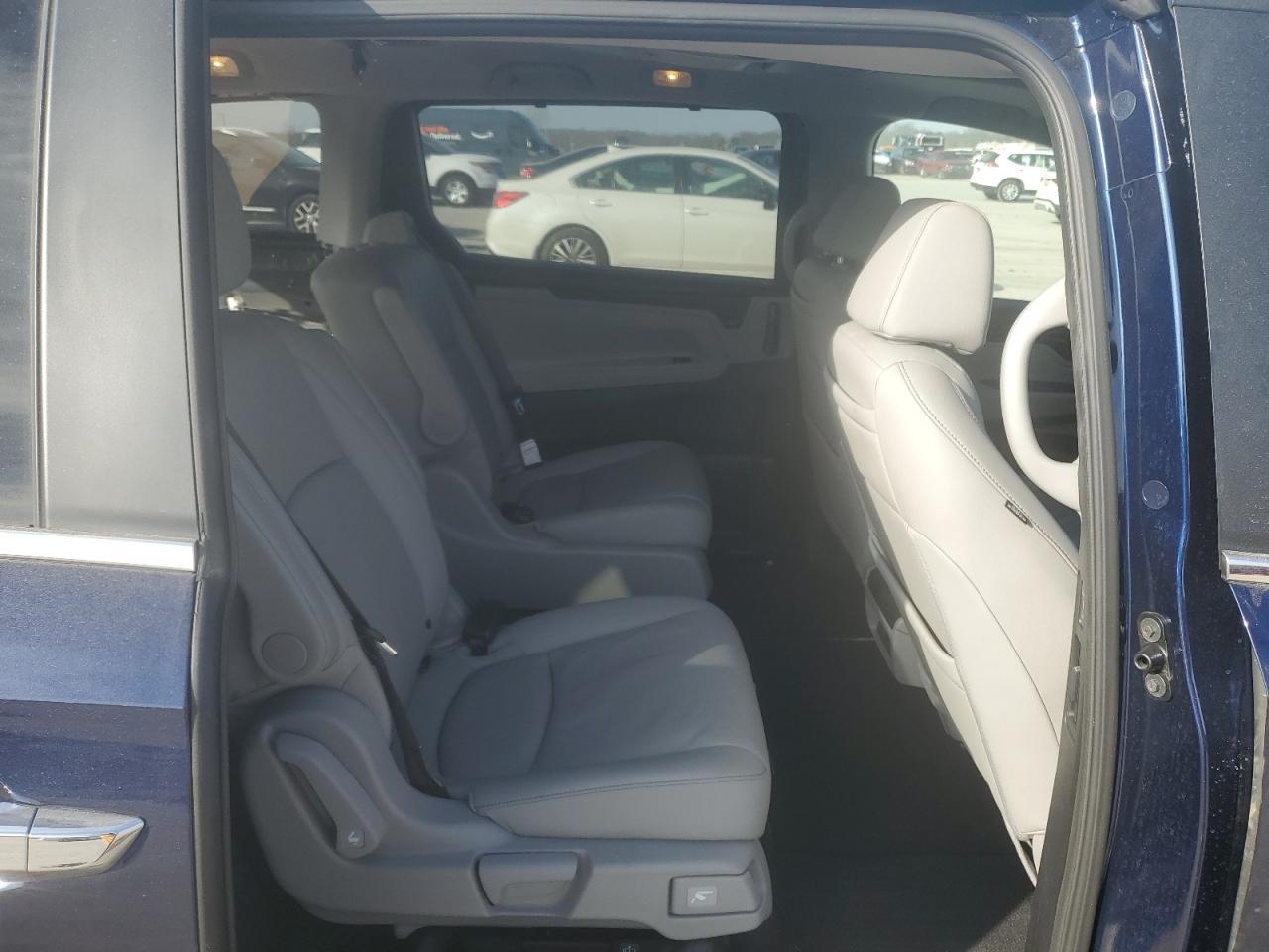 2021 Honda Odyssey - Image 11