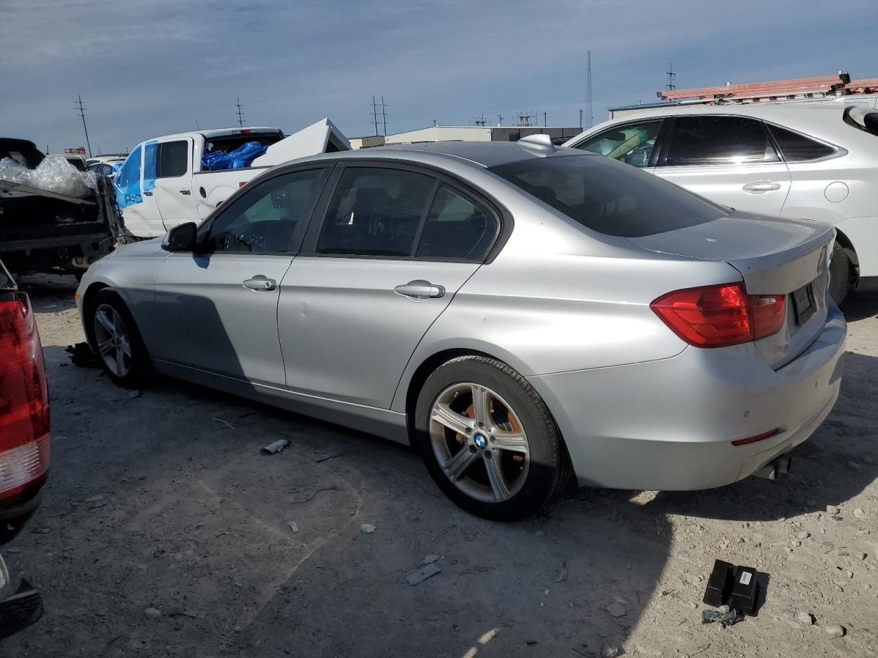 VIN WBA3A5G51ENP29222 2014 BMW 3 SERIES no.2