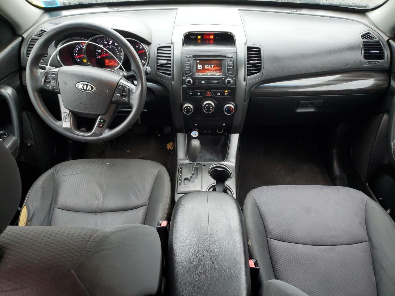 2013 Kia Sorento - Image 8