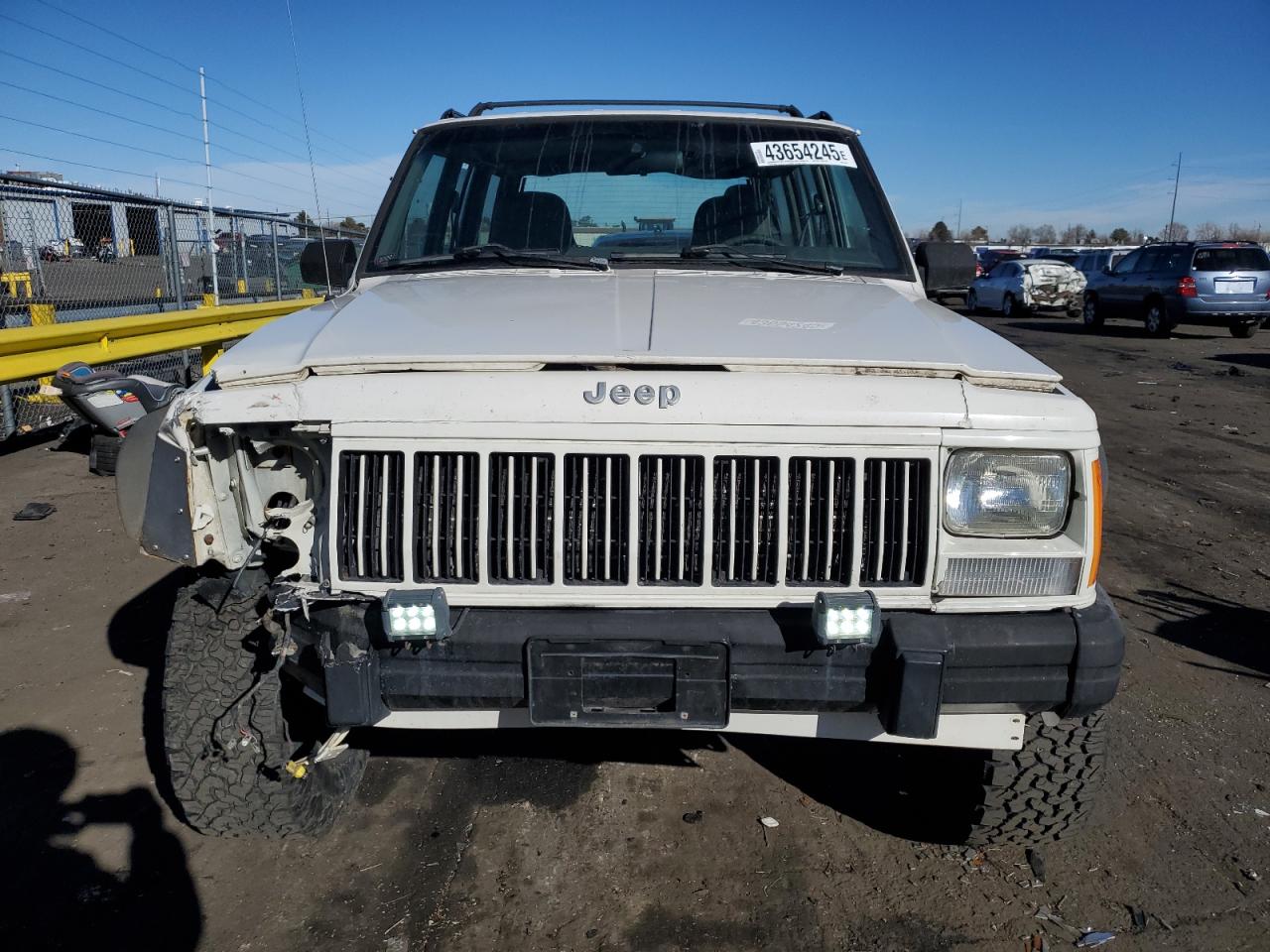 1996 Jeep Grand Cherokee - Image 5