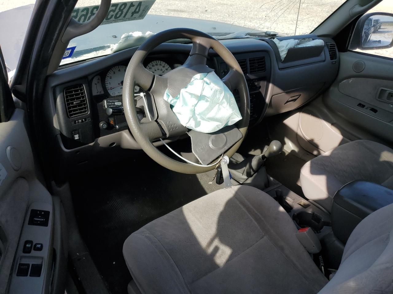 2003 Toyota Tacoma - Image 8