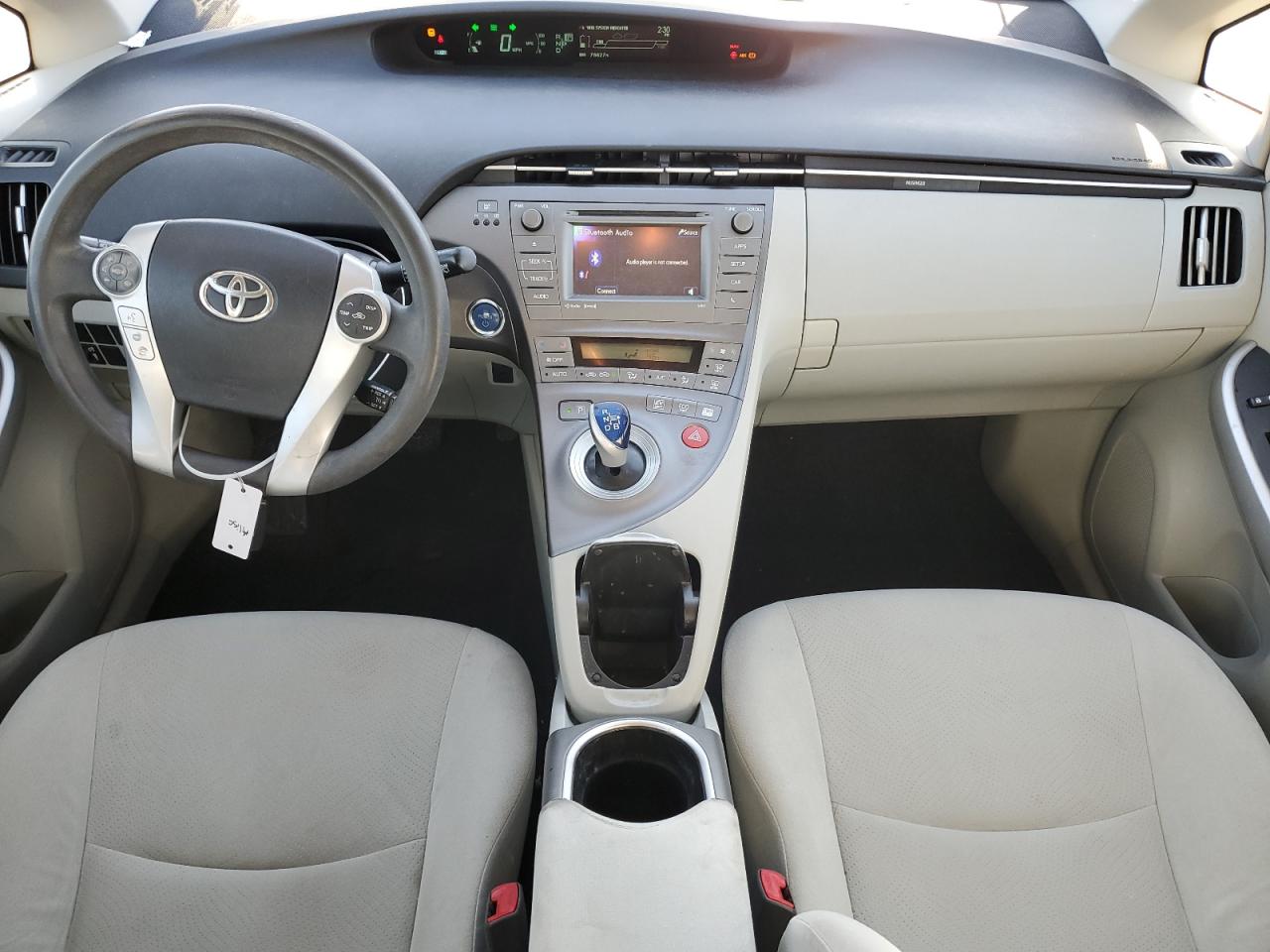 2012 Toyota Prius - Image 8