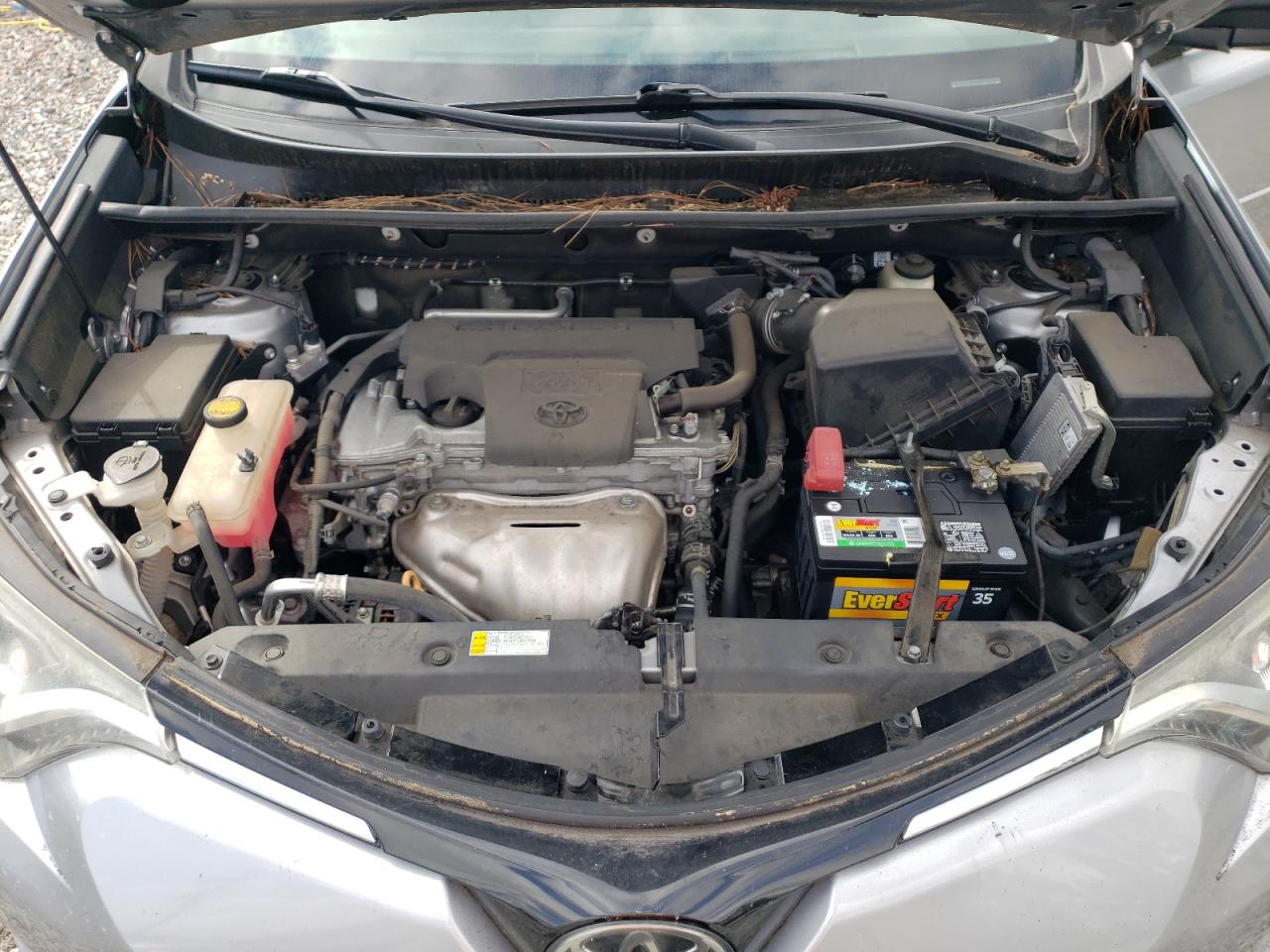 2017 Toyota RAV 4 - Image 12