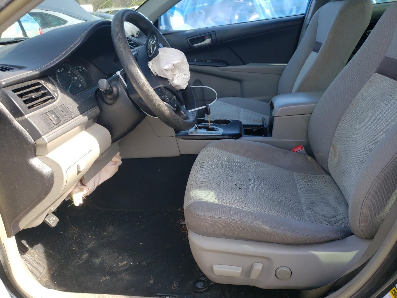 2014 Toyota Camry - Image 7