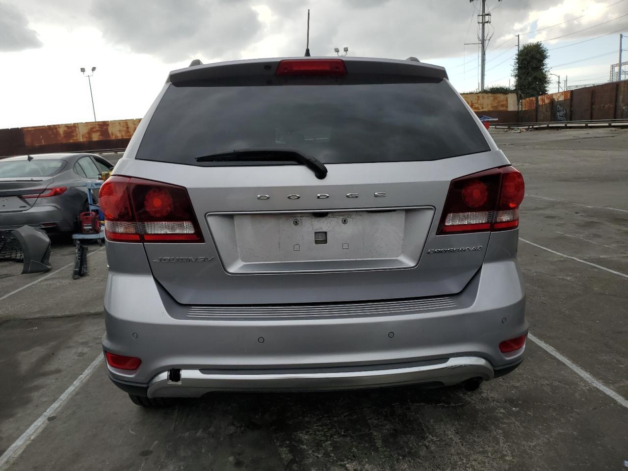 2015 Dodge Journey - Image 6