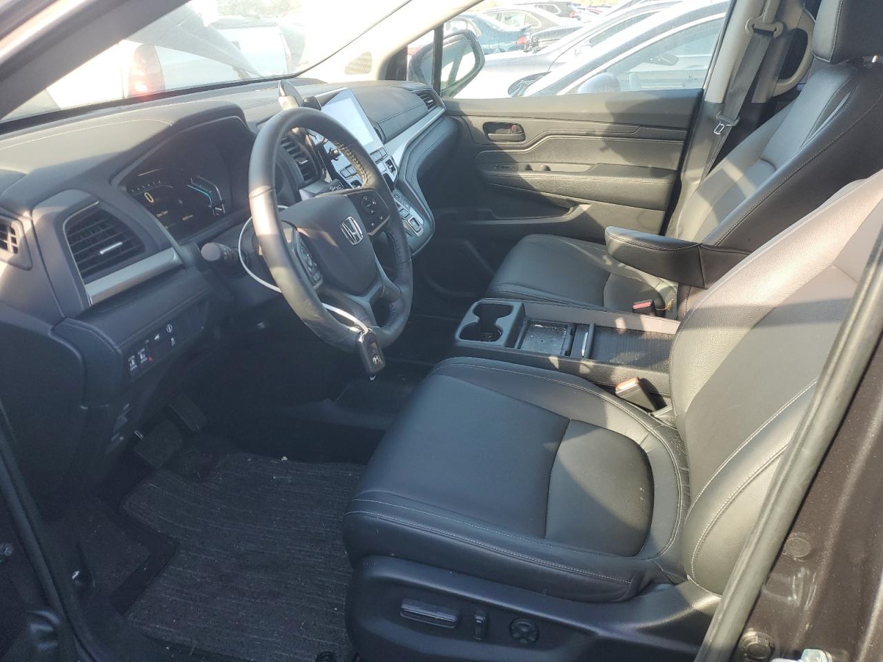 2024 Honda Odyssey - Image 7
