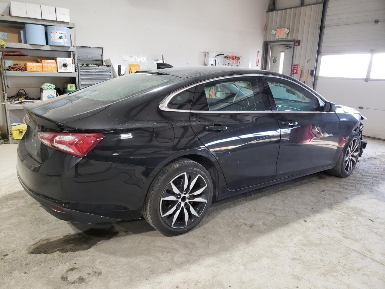 2019 Chevrolet Malibu - Image 3