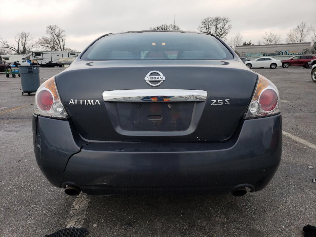 2011 Nissan Altima - Image 6