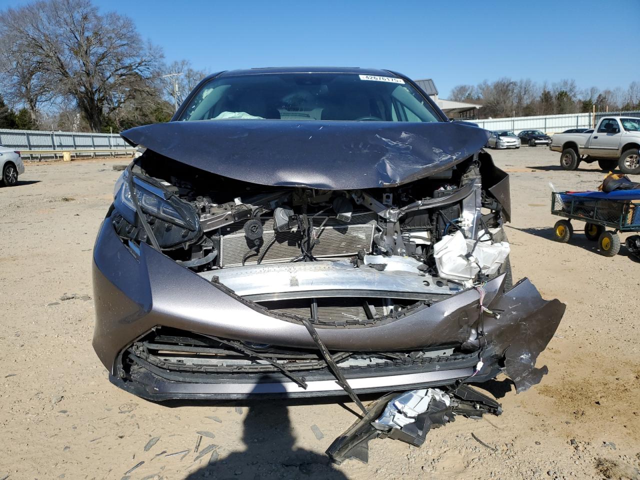 2021 Toyota Sienna - Image 5