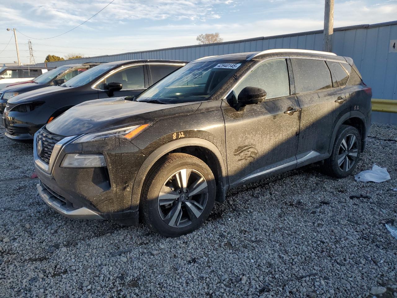 Фото: JN8BT3DD2PW319331 - 1