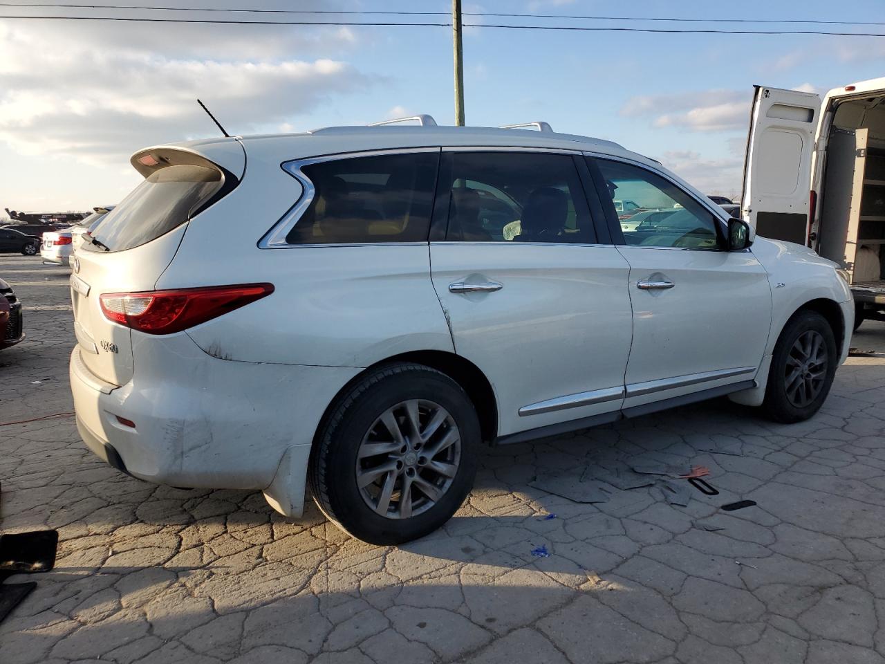 VIN 5N1AL0MM6FC515564 2015 INFINITI QX60 no.3