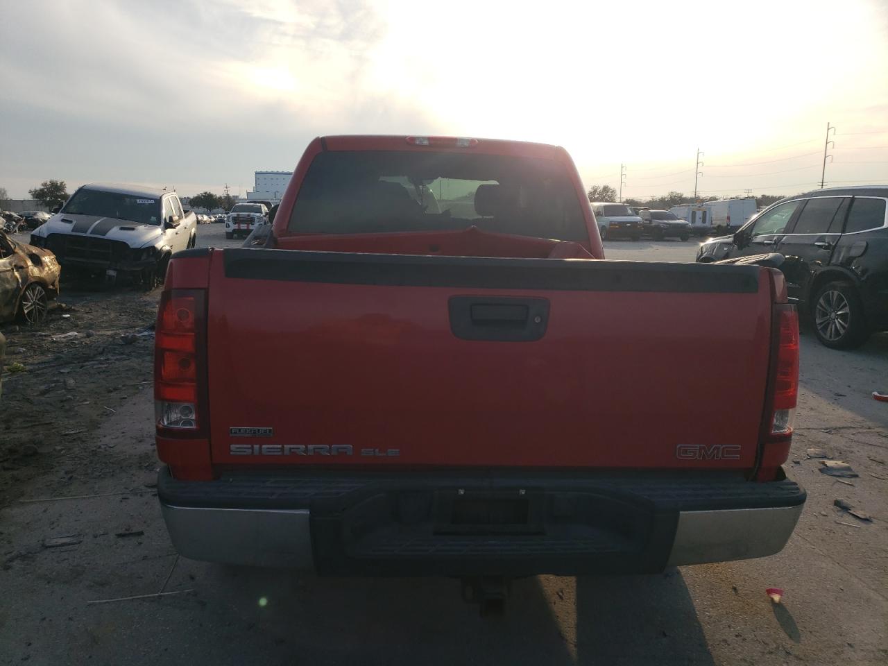 2011 GMC Sierra - Image 6