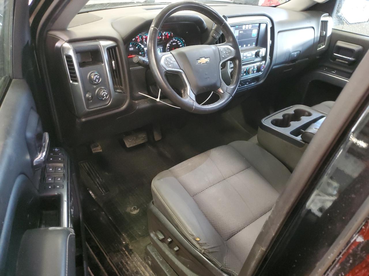 2015 Chevrolet Silverado - Image 8