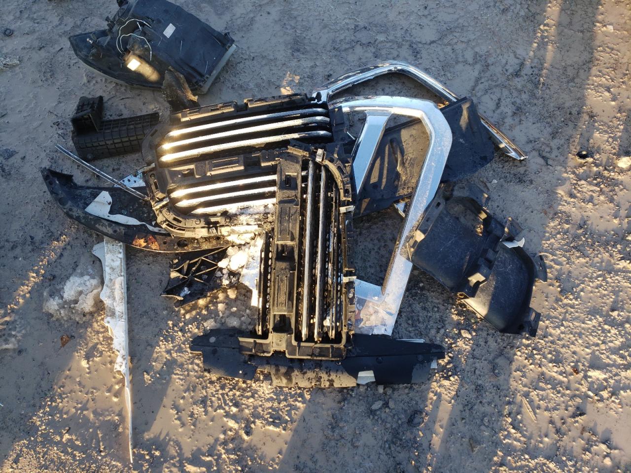2016 RAM 1500 - Image 14