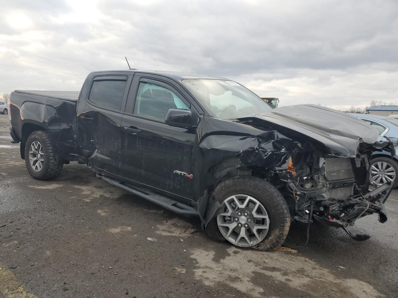 2022 GMC Canyon - Image 4