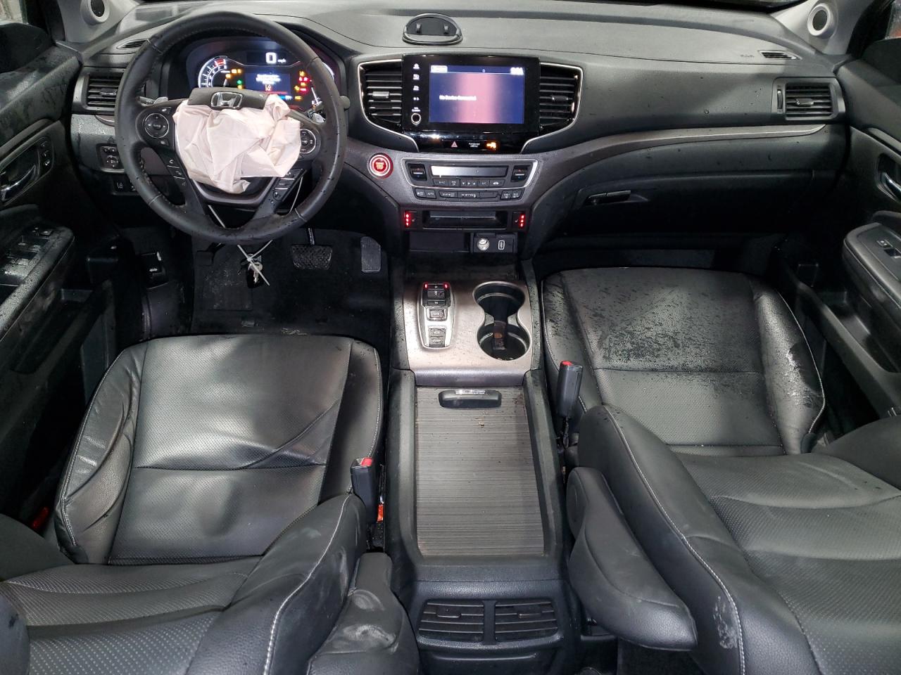 2022 Honda Ridgeline - Image 8