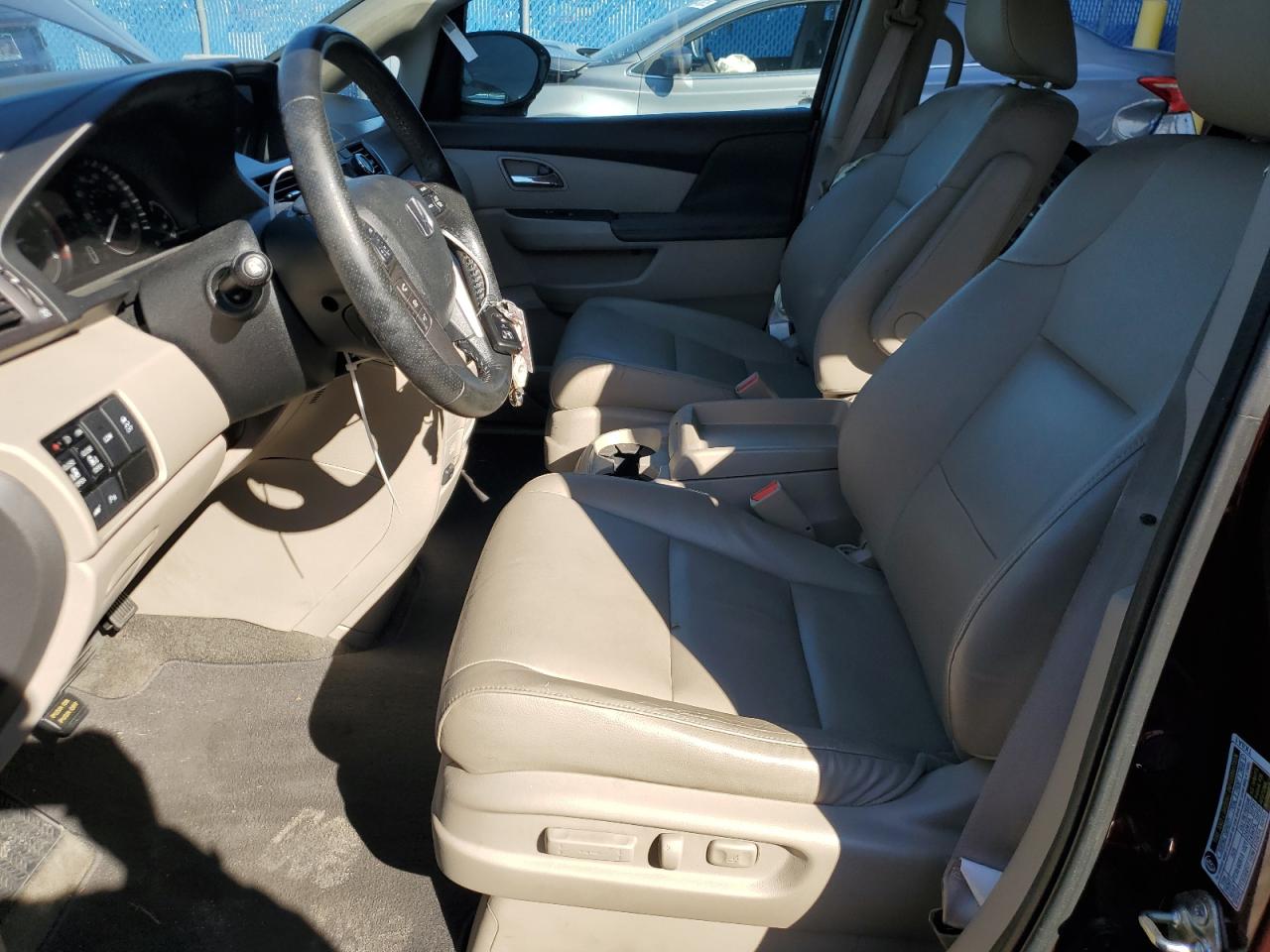 2015 Honda Odyssey - Image 7