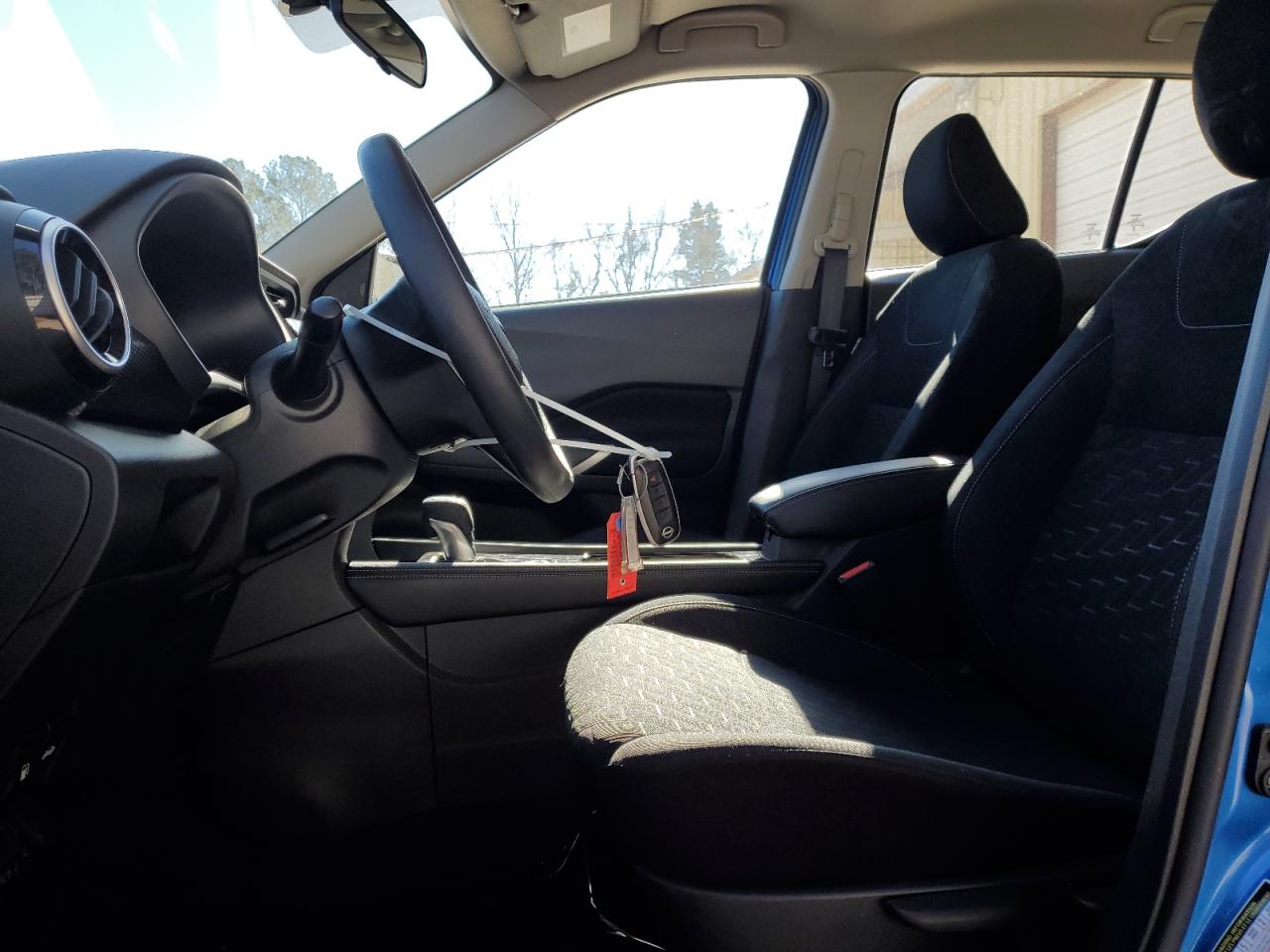 2024 Nissan Kicks - Image 7