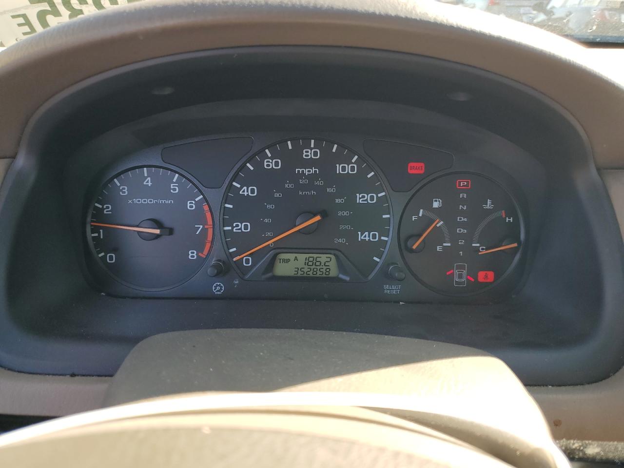 2002 Honda Accord - Image 9