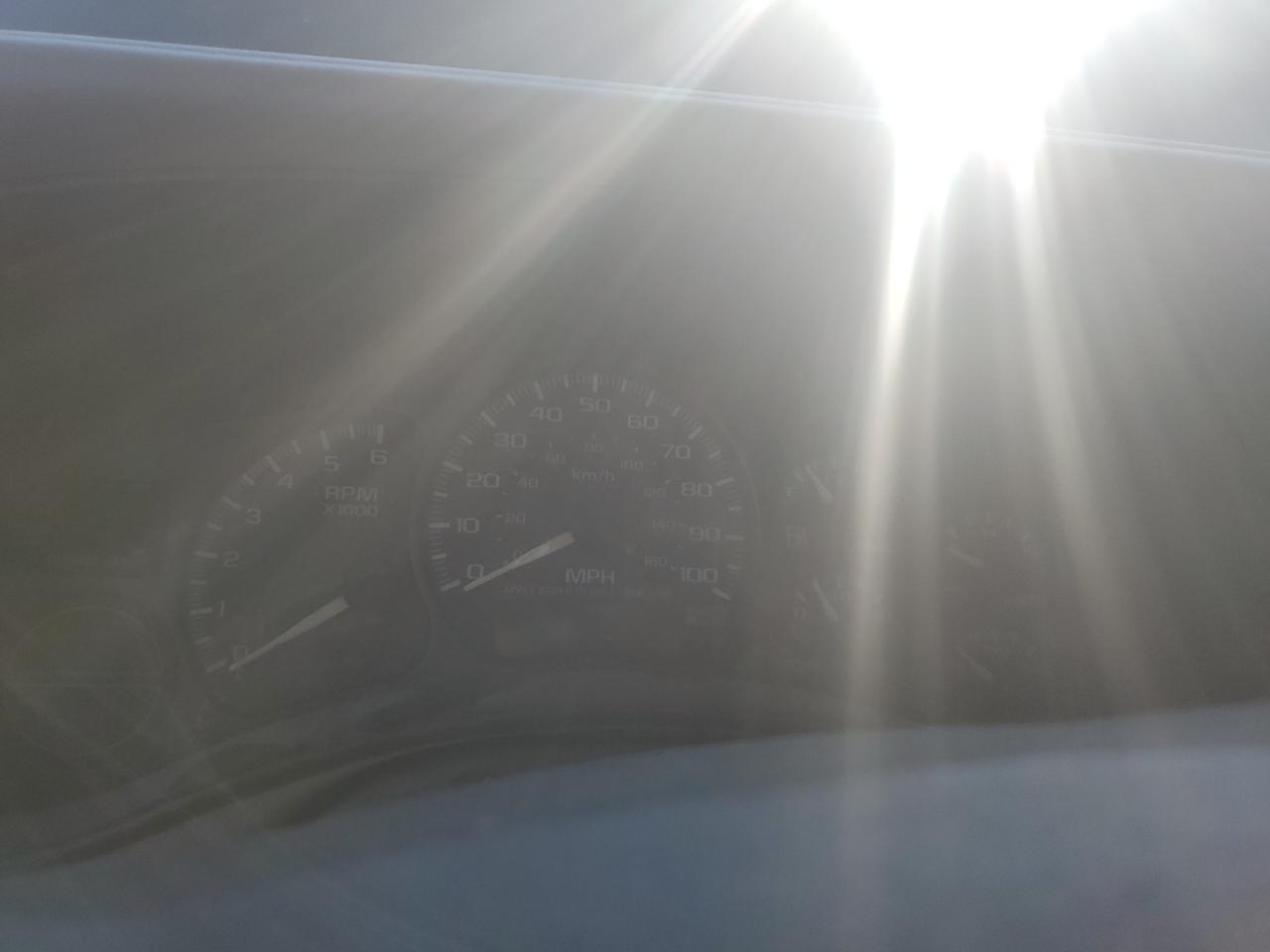 2002 GMC Yukon - Image 9
