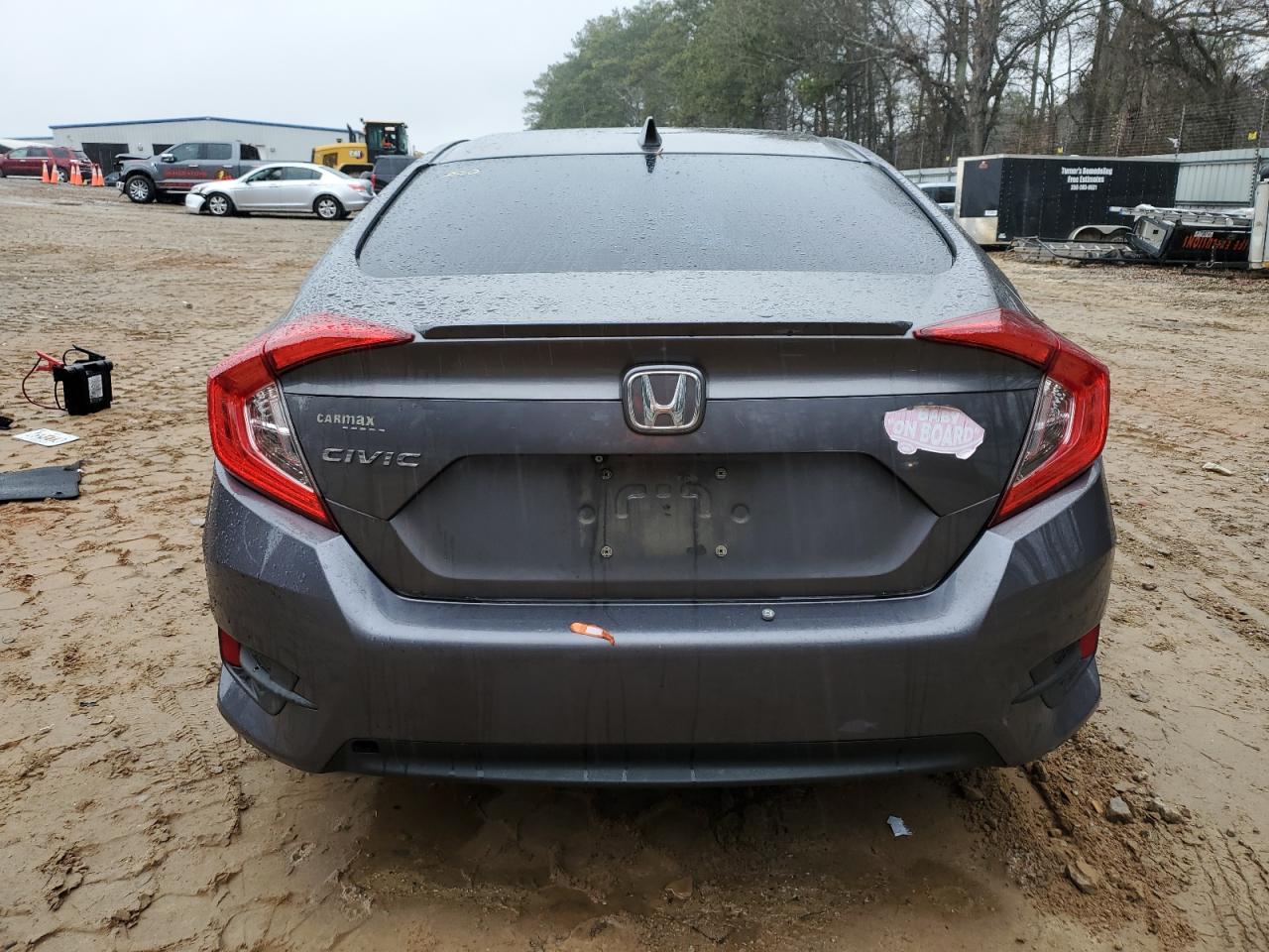 2018 Honda Civic - Image 6