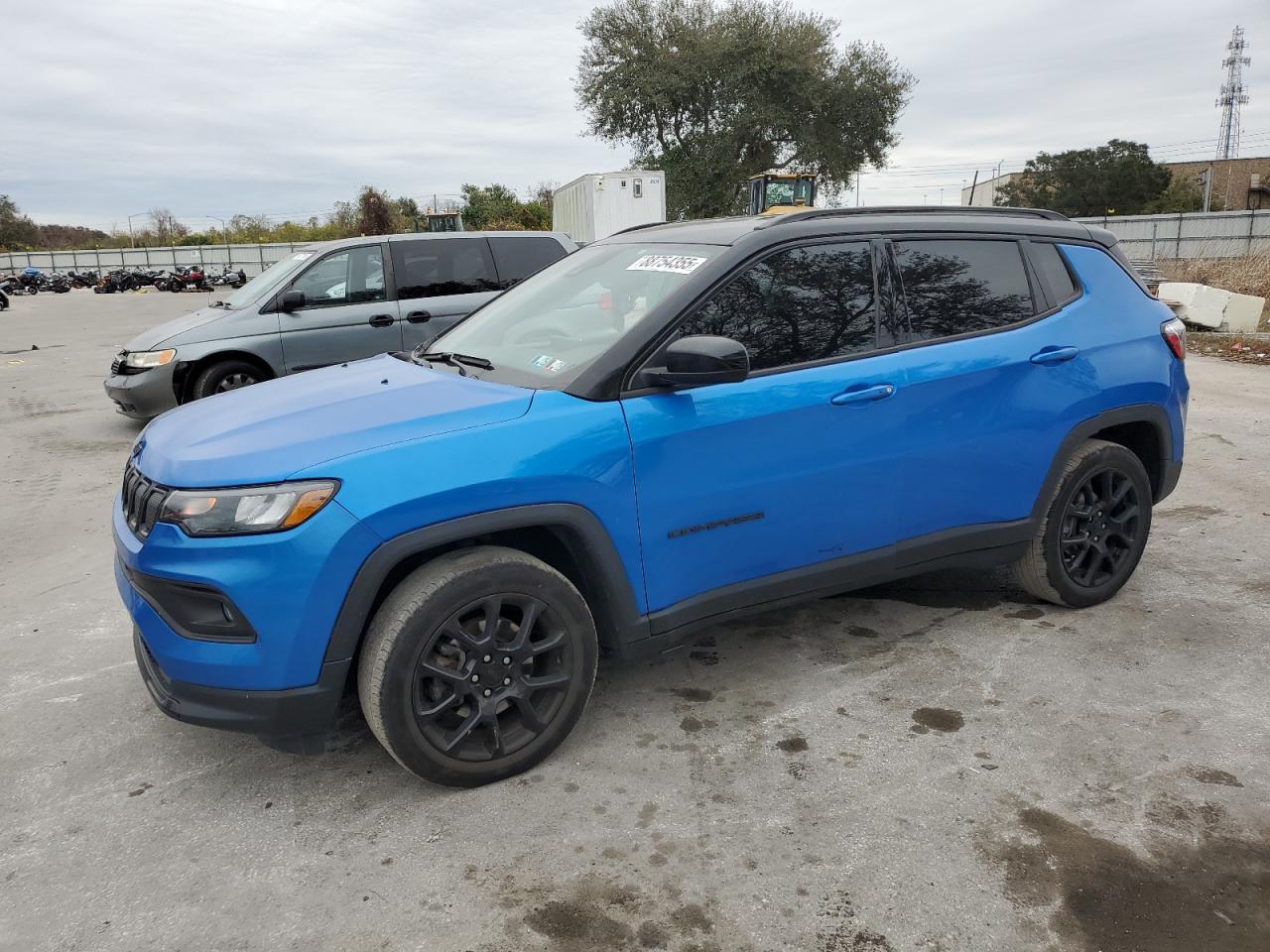 2022 Jeep Compass - Image 1