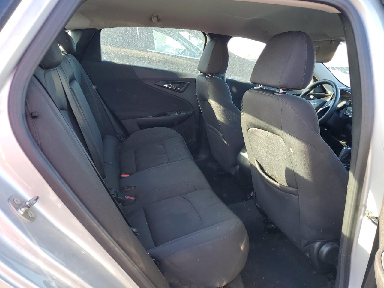 2016 Chevrolet Malibu - Image 10