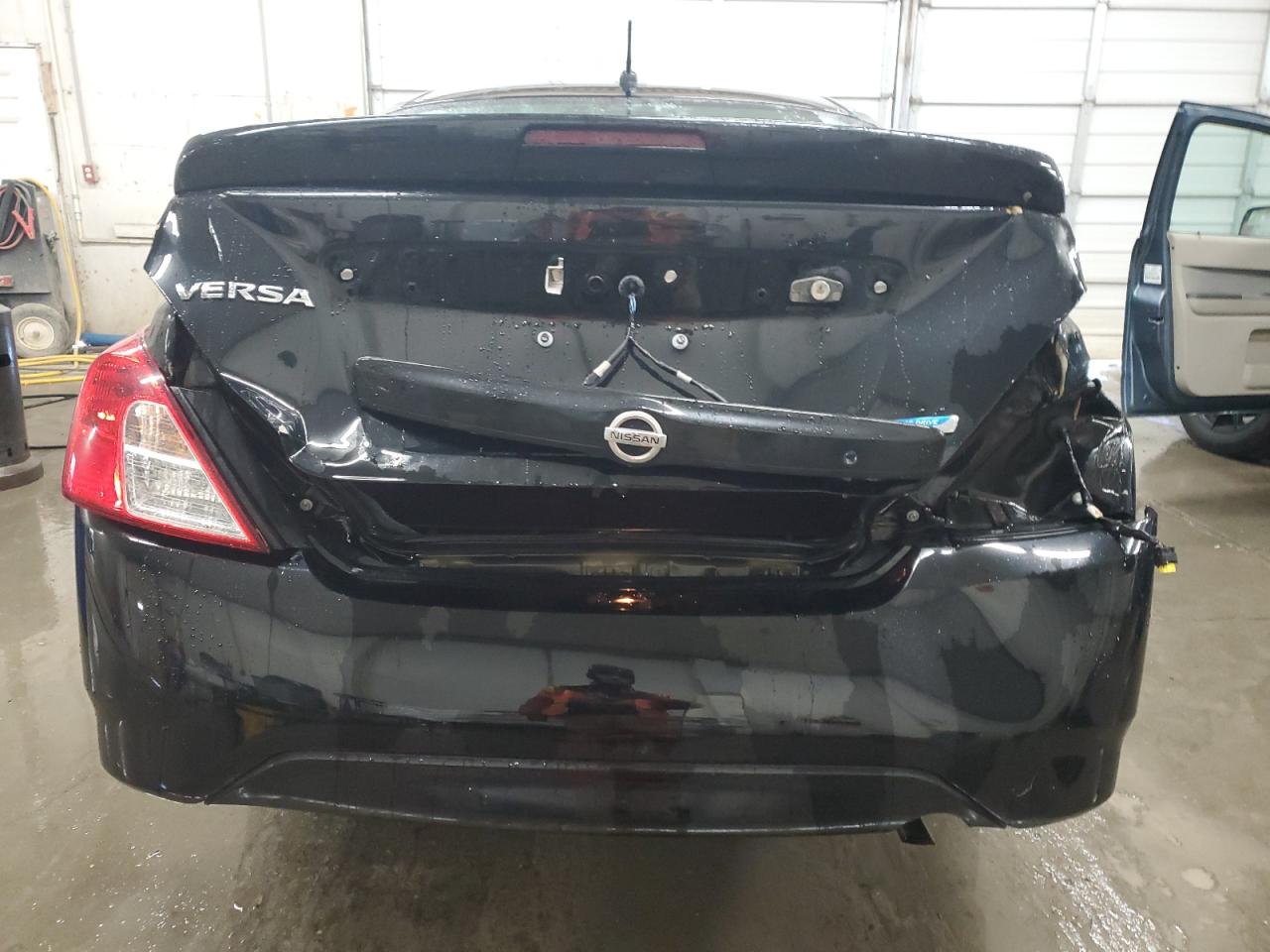 2016 Nissan Versa - Image 6