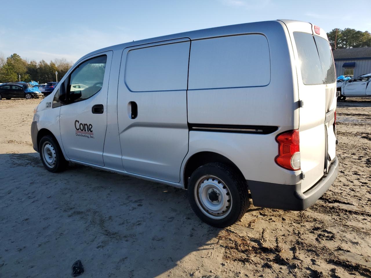 2015 Nissan NV - Image 2