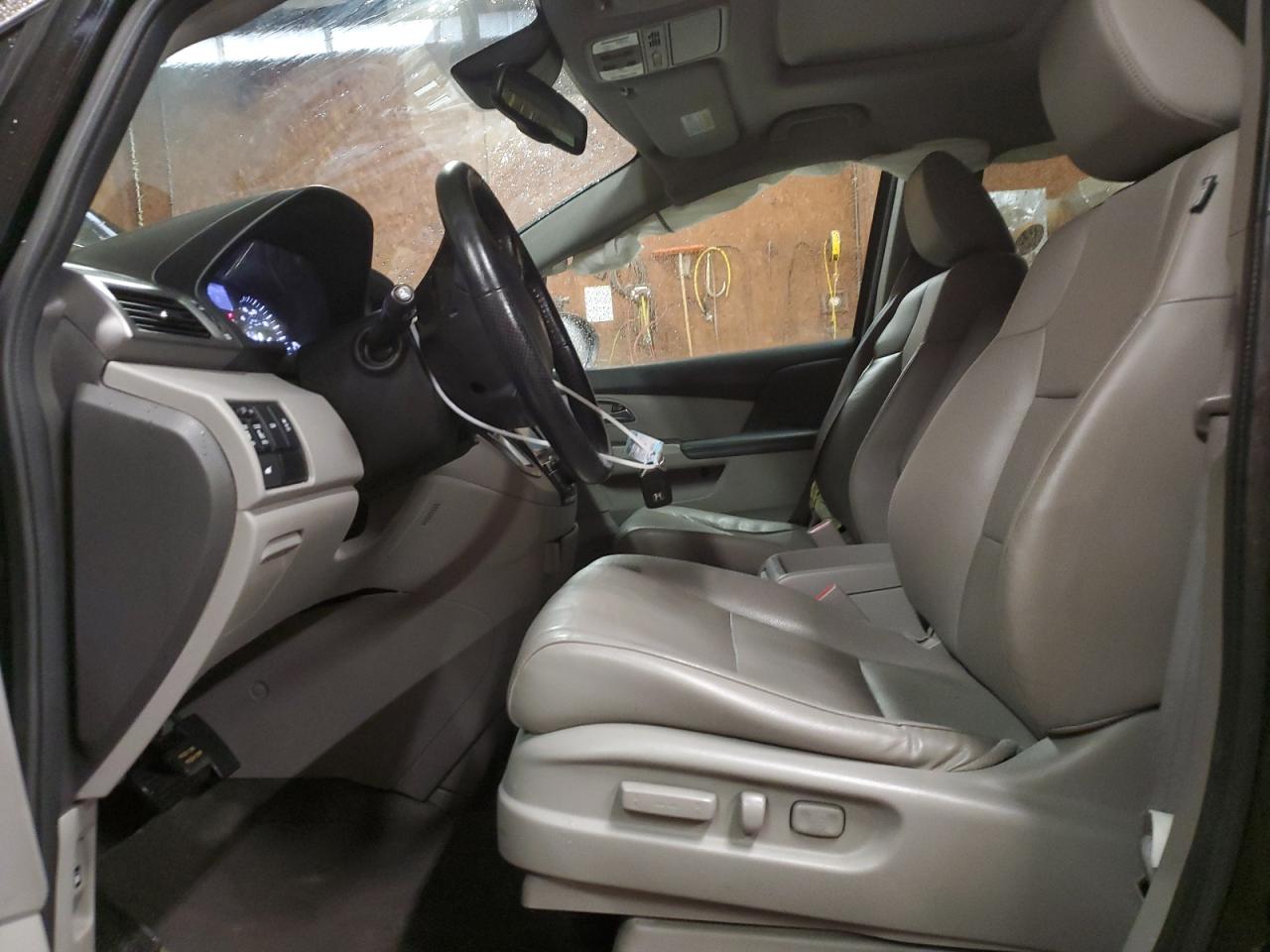 2015 Honda Odyssey - Image 7