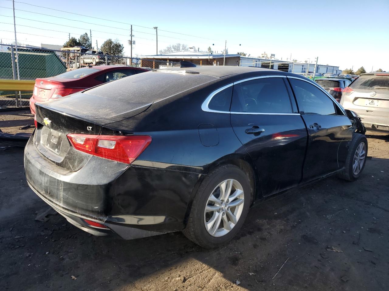 2017 Chevrolet Malibu - Image 3