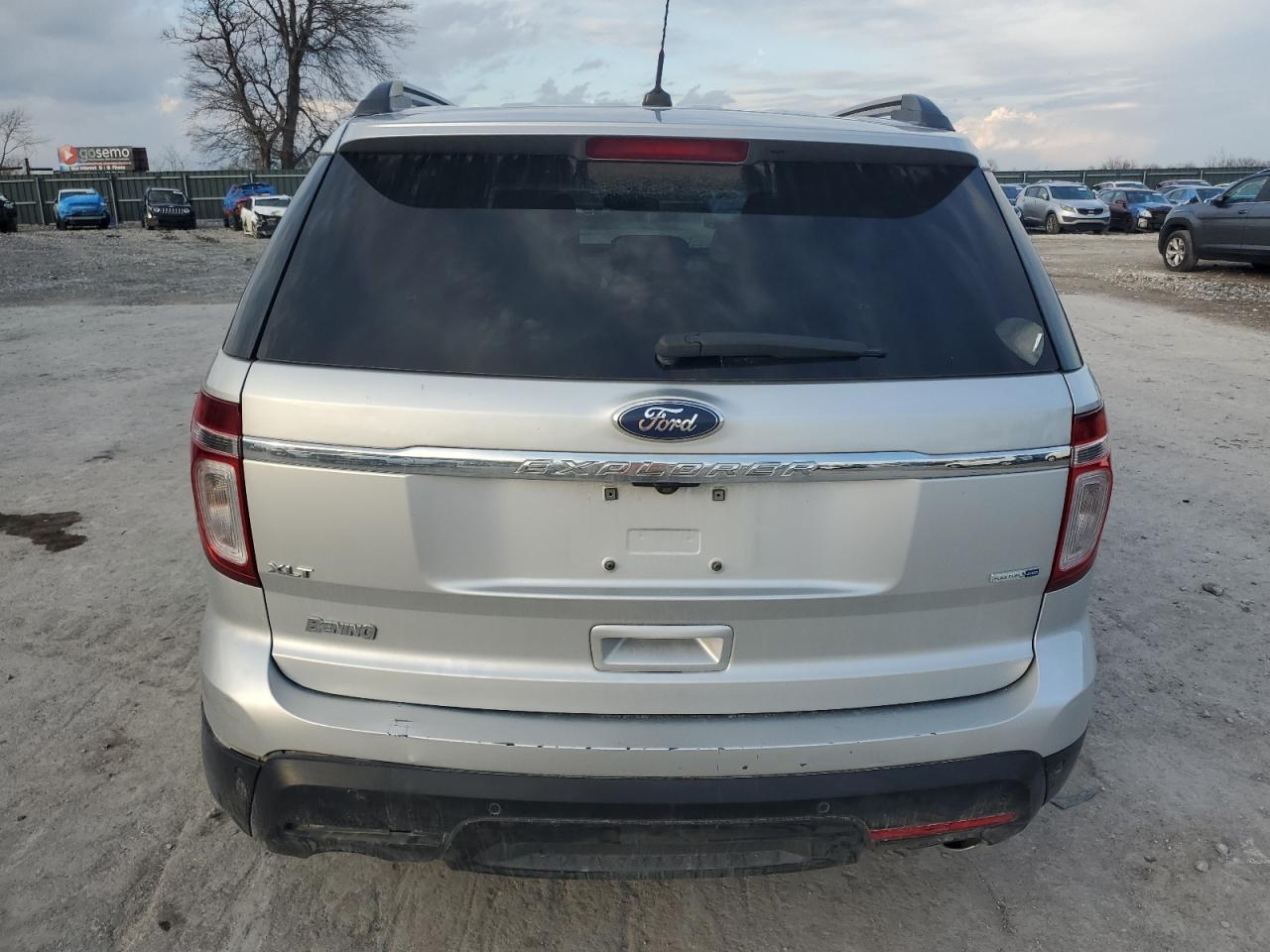 2015 Ford Explorer - Image 6