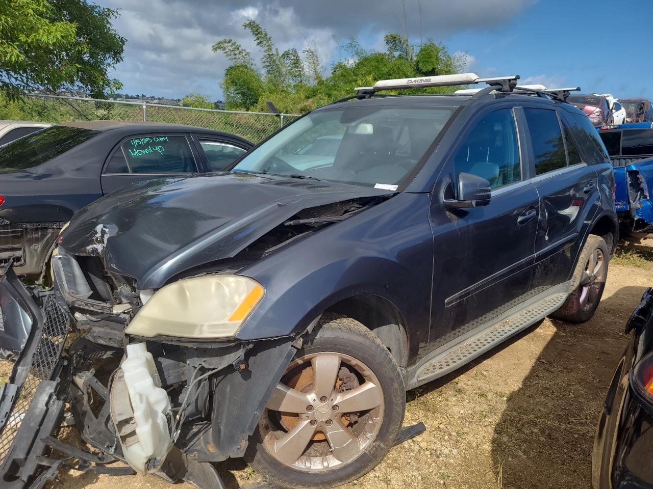 2011 Mercedes-Benz Ml 350 4Matic للبيع في Kapolei، HI - Front End