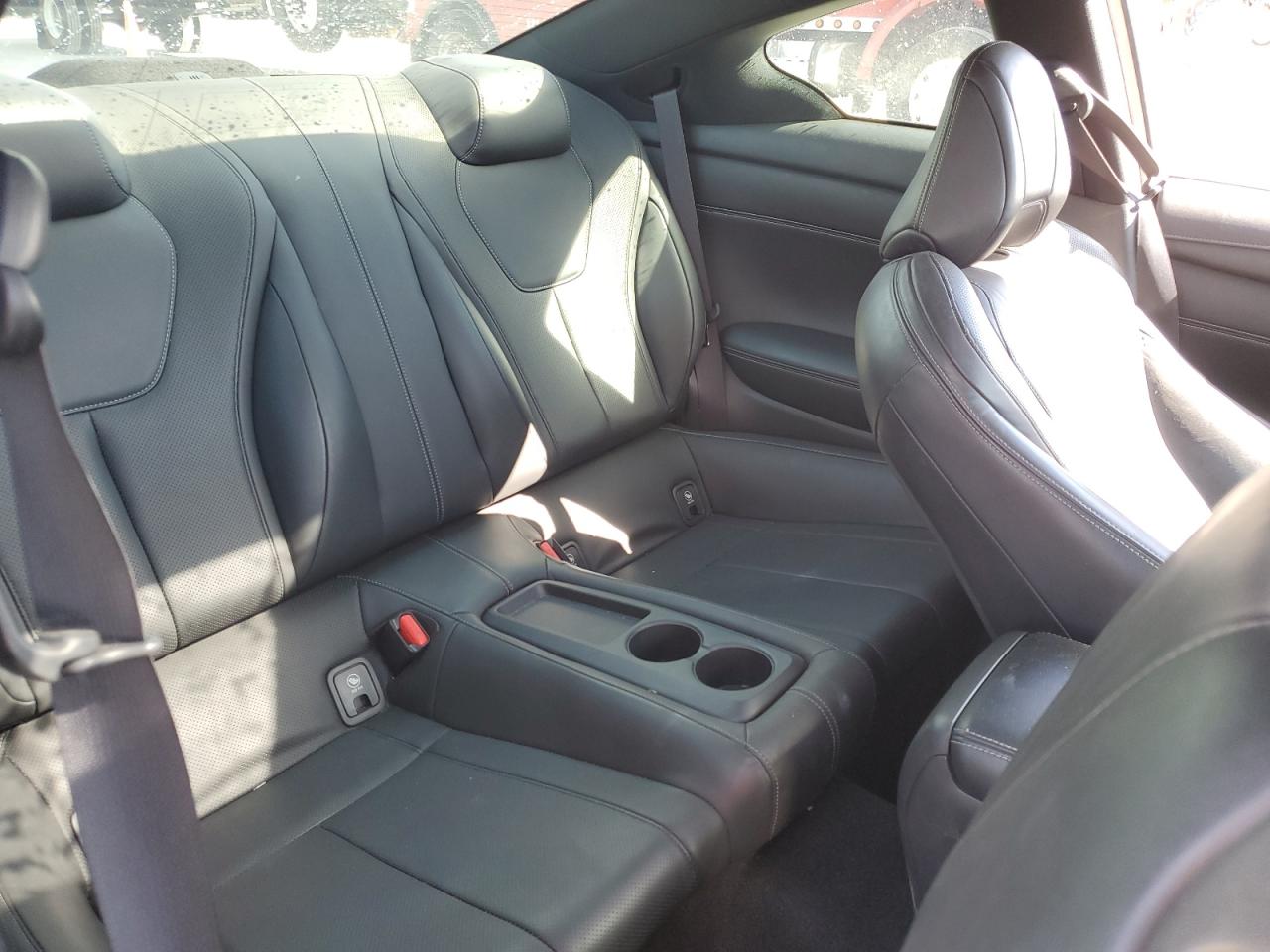 2017 Infiniti Q60 - Image 10