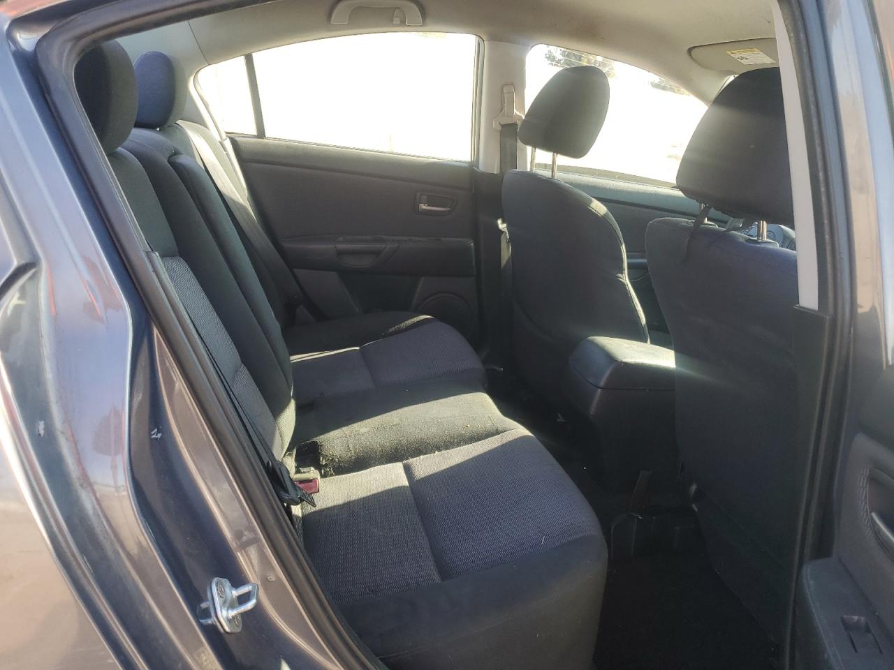 2007 Mazda 3 I VIN: JM1BK12G271725851 Lot: 86564194