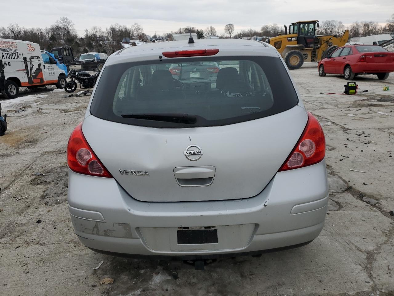 2009 Nissan Versa - Image 6