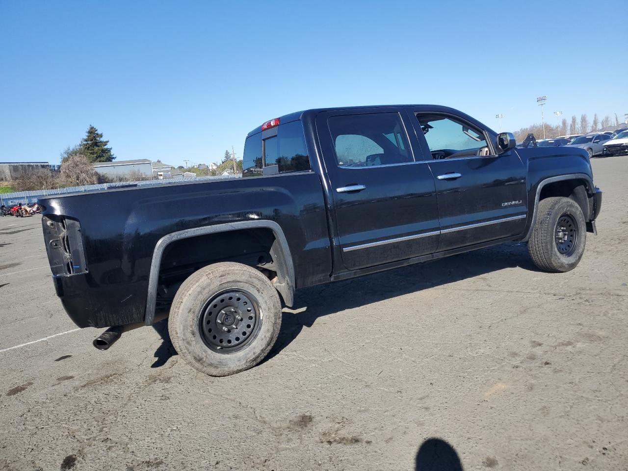 2014 GMC Sierra - Image 3