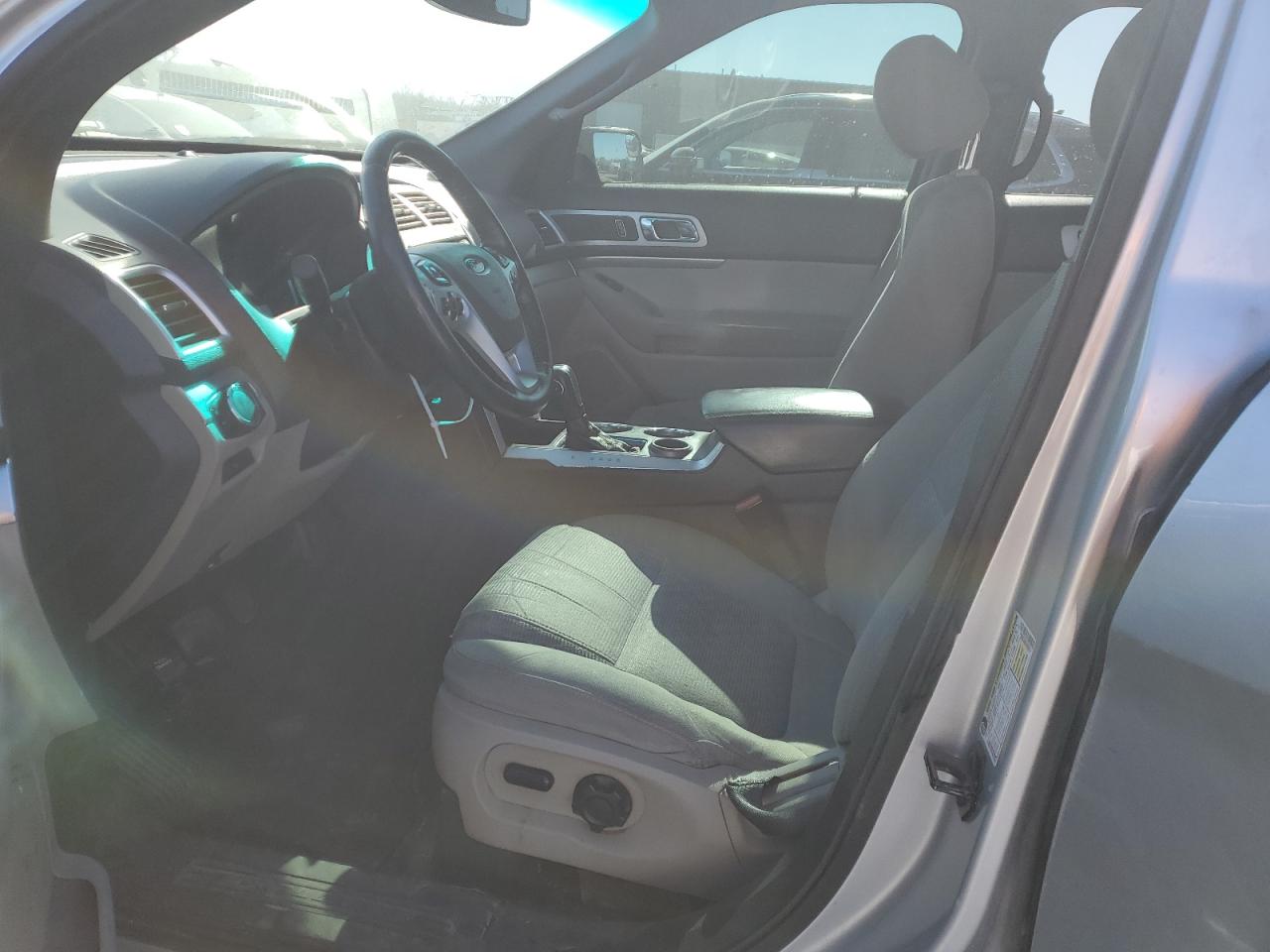 2012 Ford Explorer - Image 7
