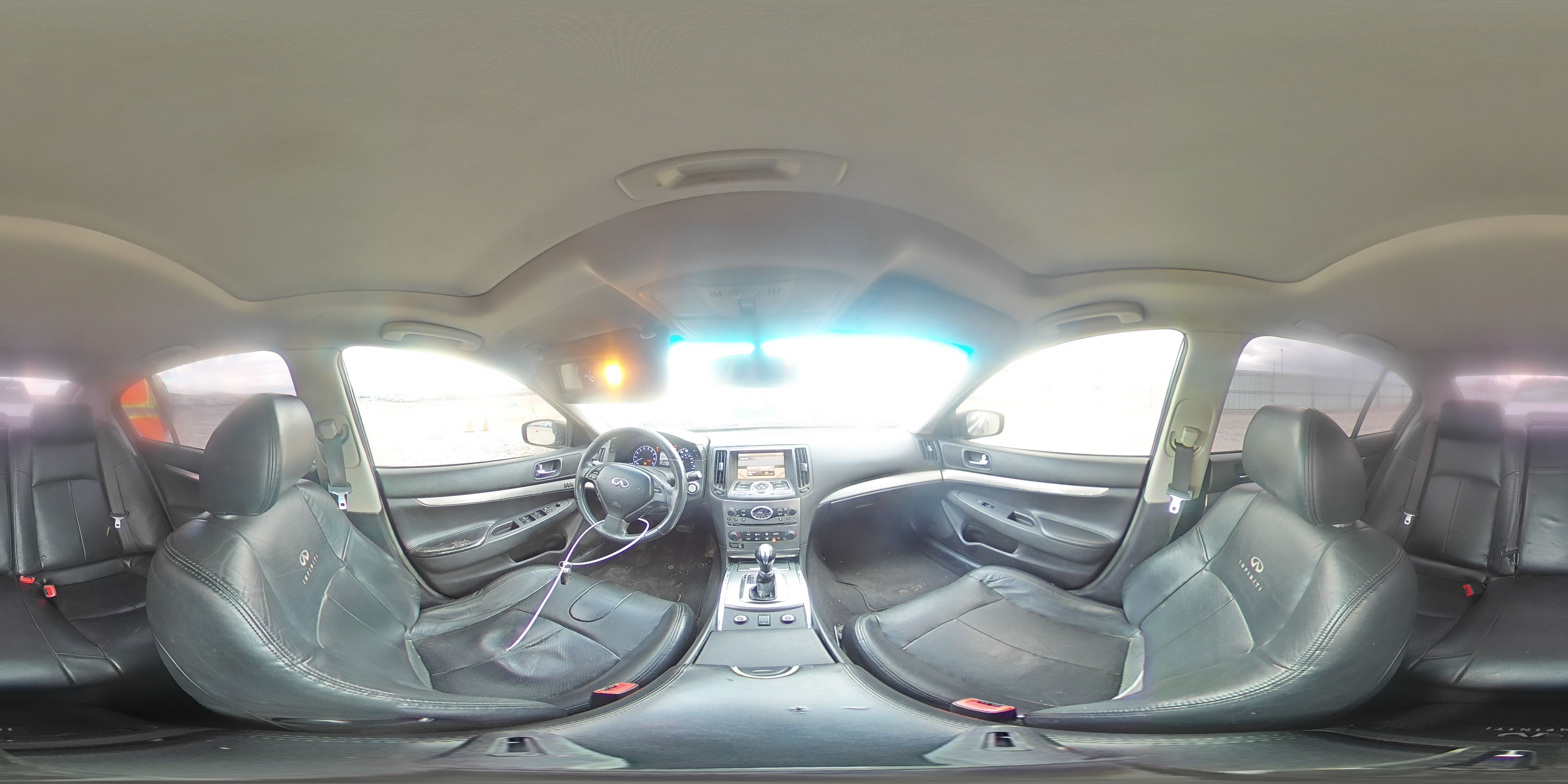 2011 Infiniti G - Image 13
