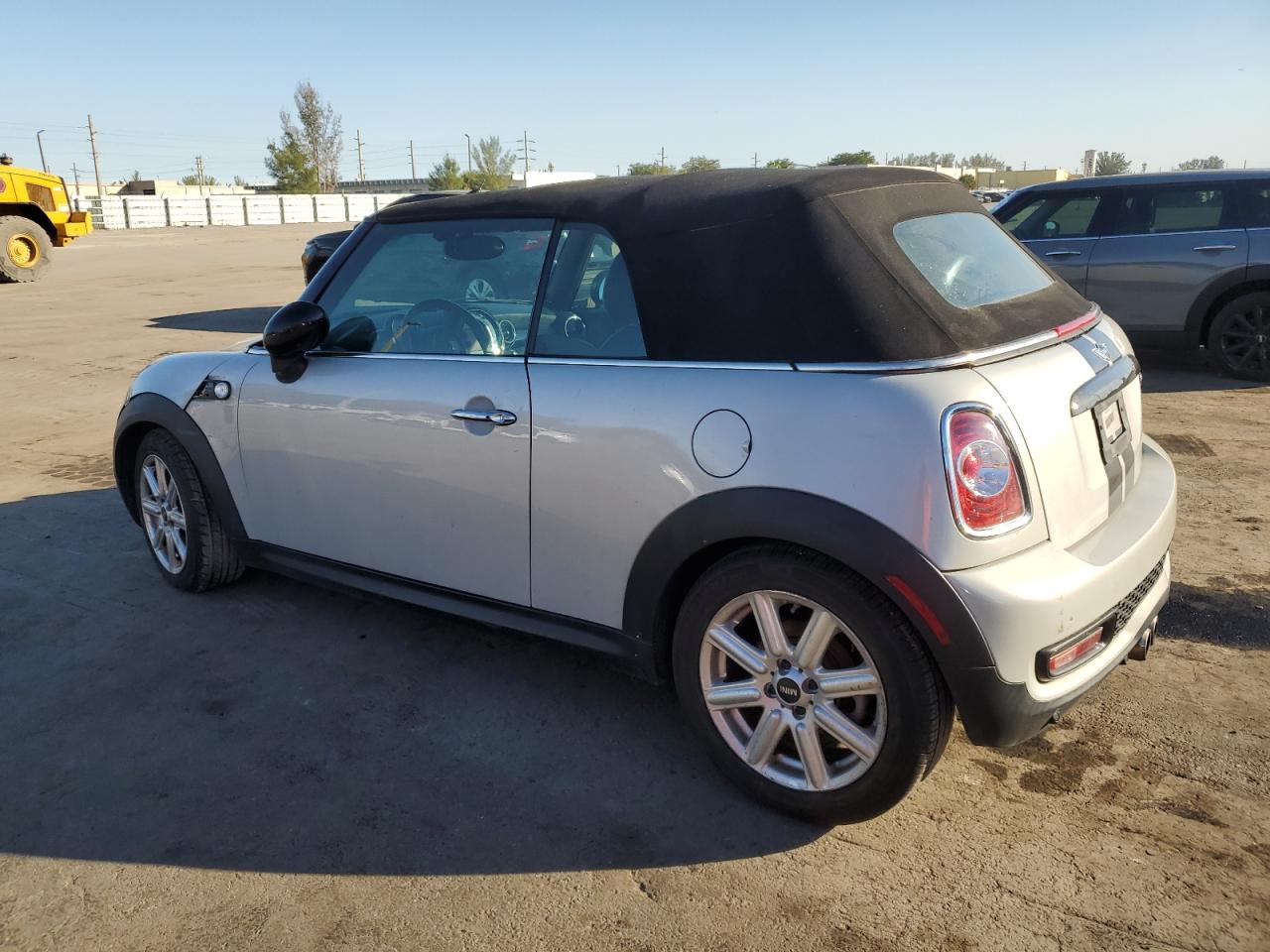 2013 MINI Cooper - Image 2