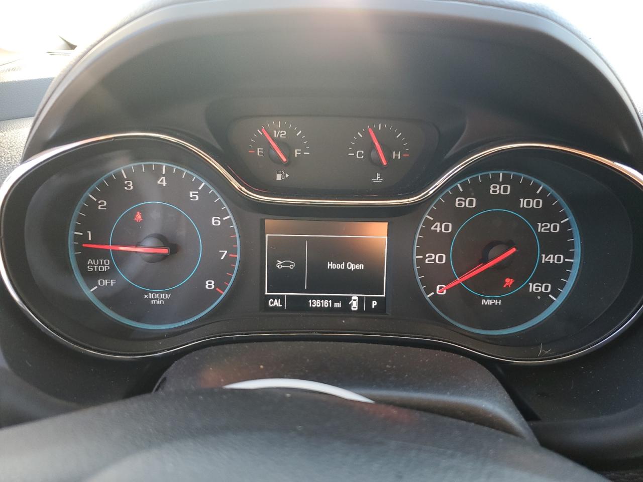 2018 Chevrolet Cruze - Image 9