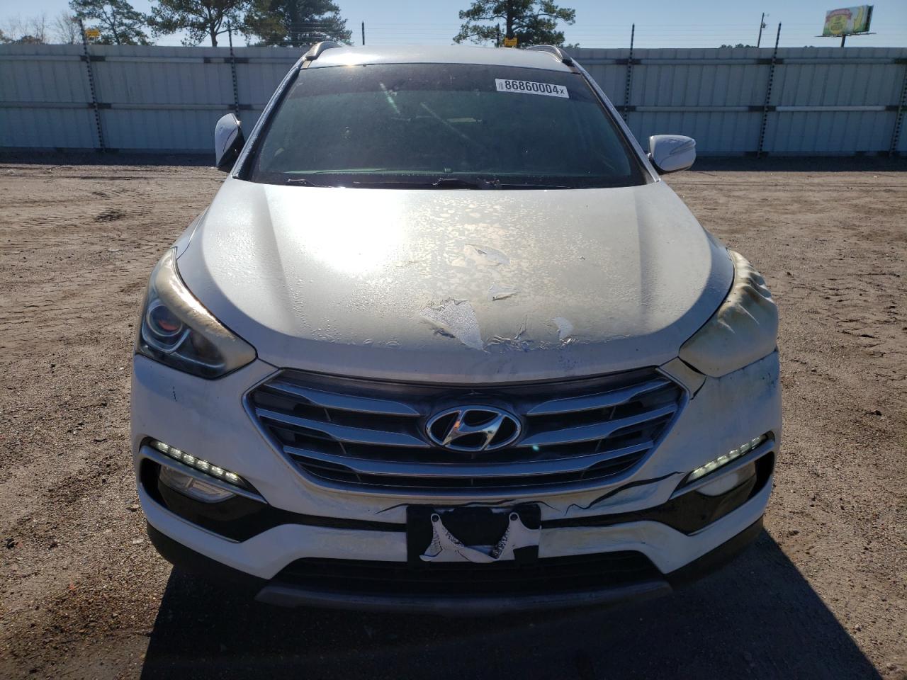 2018 Hyundai Santa Fe - Image 5
