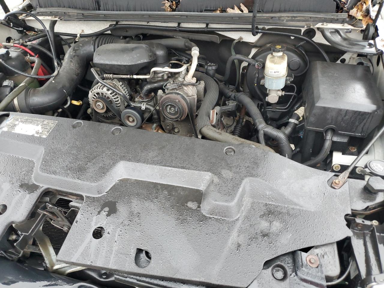 2011 Chevrolet Silverado - Image 11
