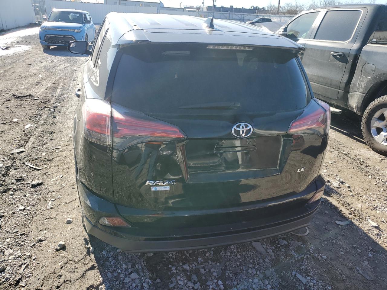 2018 Toyota RAV 4 - Image 6