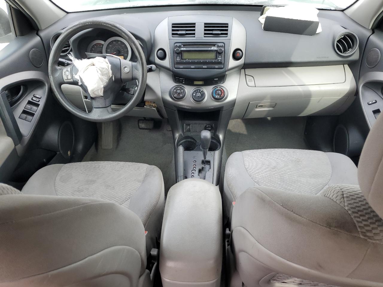 2012 Toyota RAV 4 - Image 8