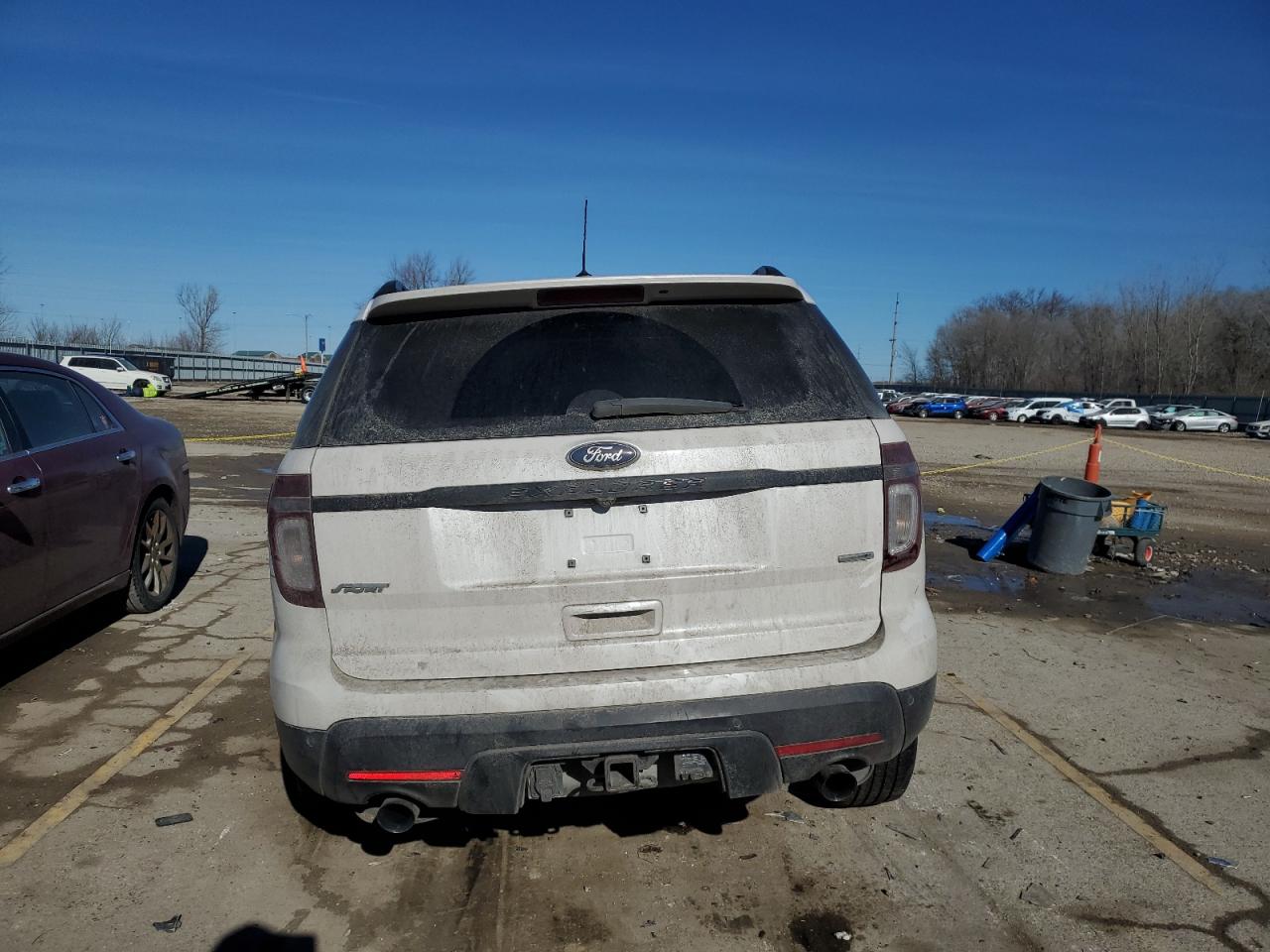 2015 Ford Explorer - Image 6