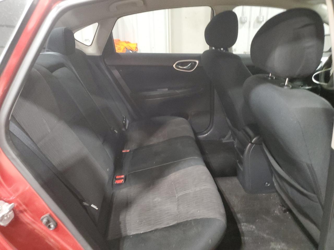 2015 Nissan Sentra - Image 10