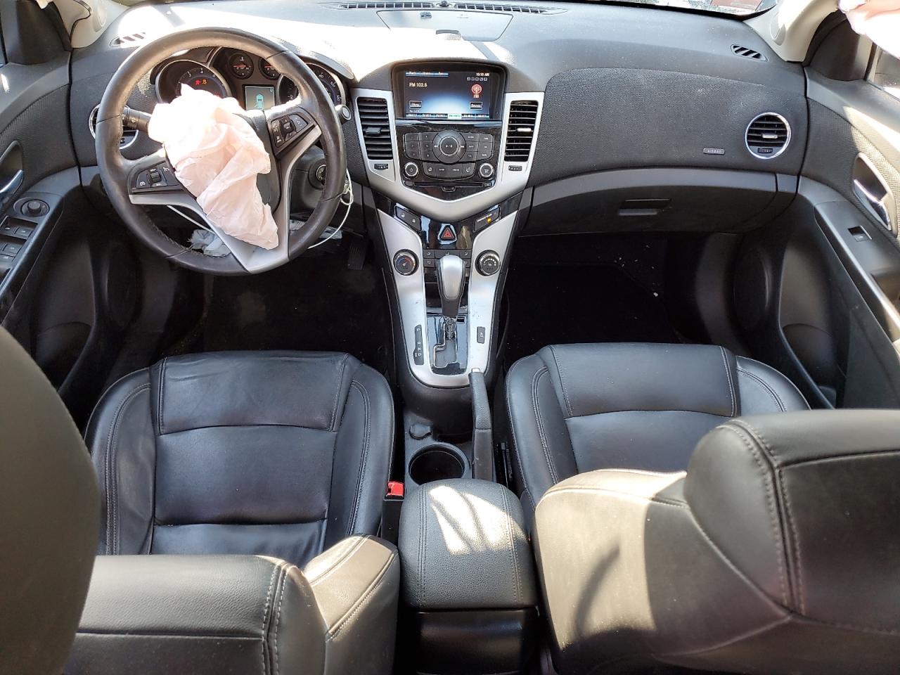 2014 Chevrolet Cruze - Image 8